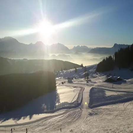 With Balcony And Sauna アパート *