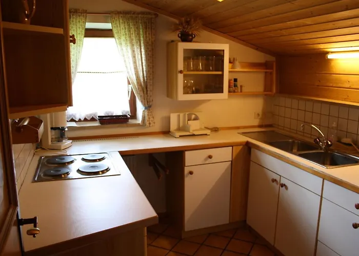 Apartment With Balcony And Sauna * Flachau