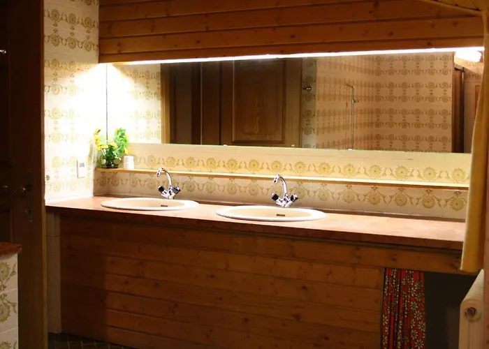 Apartment With Balcony And Sauna Flachau